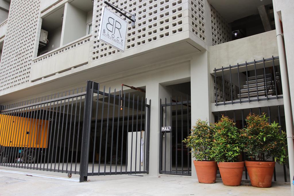 Brblock Boutique And Residences Makati City ภายนอก รูปภาพ